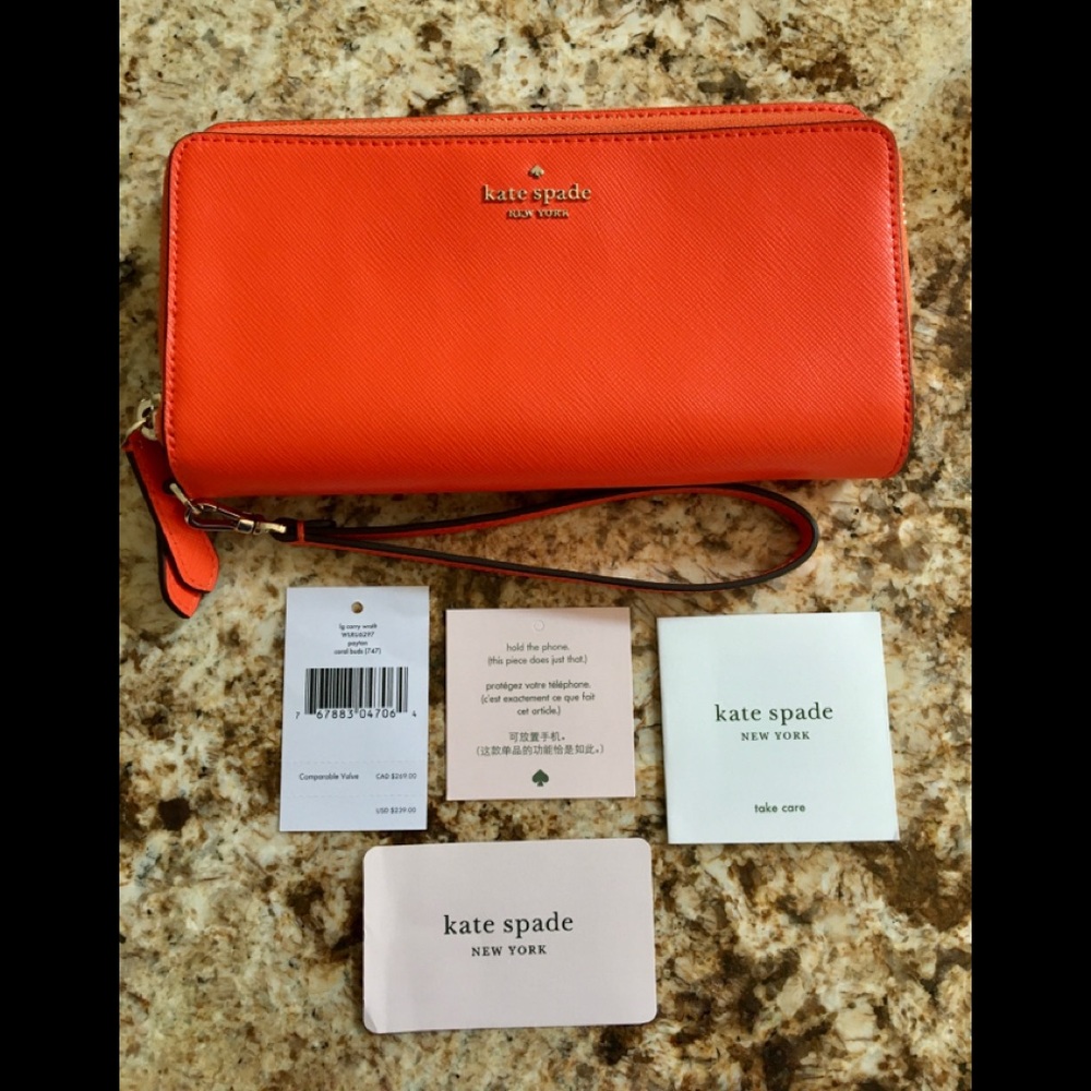 Kate Spade ♠️ Payton Large Carryall Wristlet